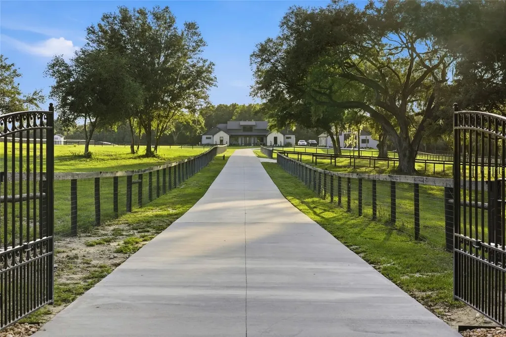 3888 SW 140th Avenue Ocala FL 34481