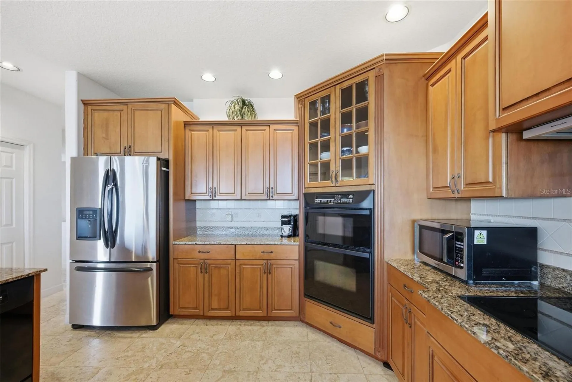 2017 Harbour Watch Circle Tarpon Springs FL 34689
