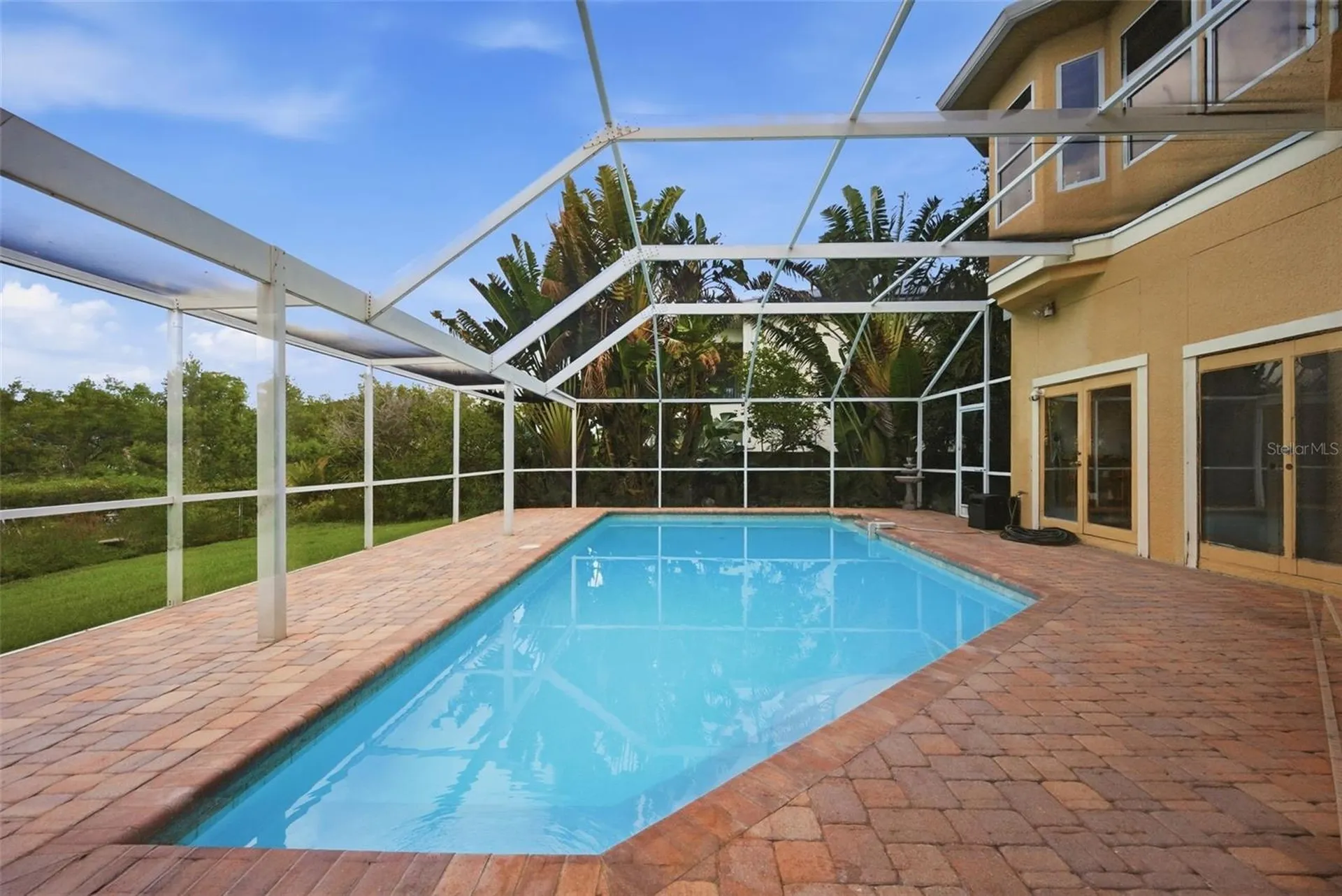 2017 Harbour Watch Circle Tarpon Springs FL 34689