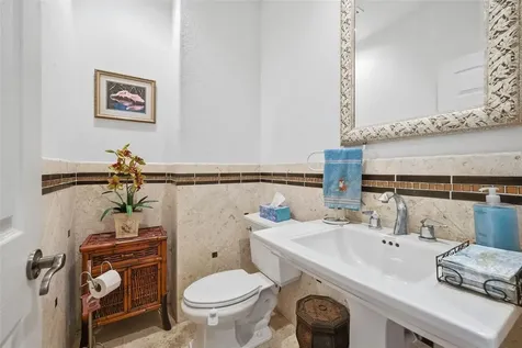 2017 Harbour Watch Circle Tarpon Springs FL 34689