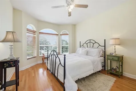 2017 Harbour Watch Circle Tarpon Springs FL 34689