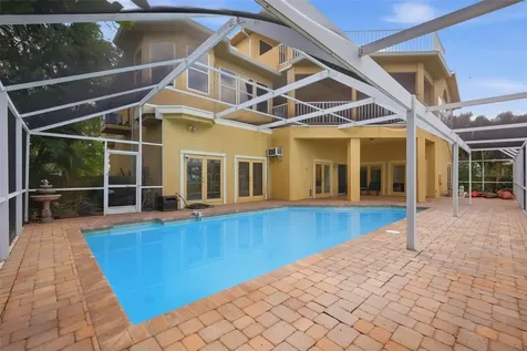 2017 Harbour Watch Circle Tarpon Springs FL 34689