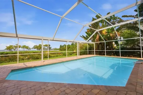 2017 Harbour Watch Circle Tarpon Springs FL 34689