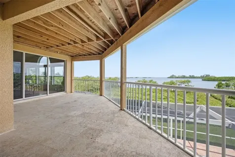 2017 Harbour Watch Circle Tarpon Springs FL 34689