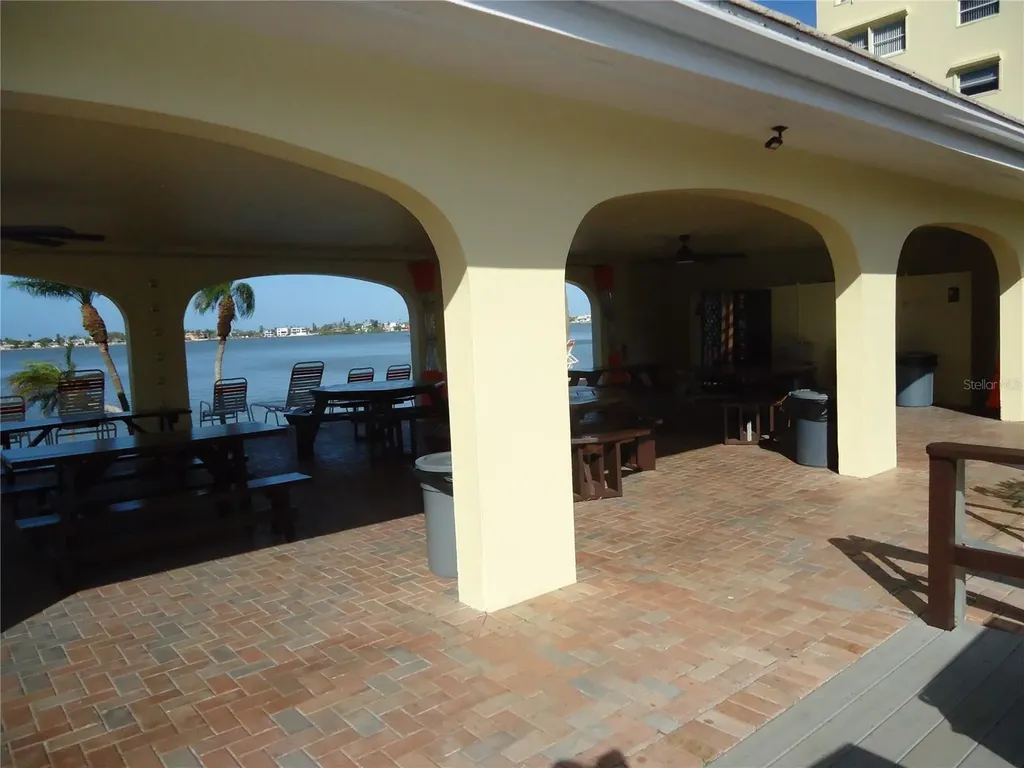4550 Cove Circle Madeira Beach FL 33708