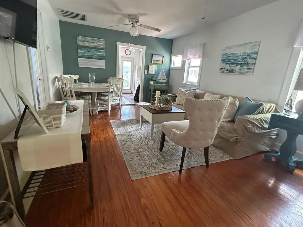 2907 Clinton Street S Gulfport FL 33707
