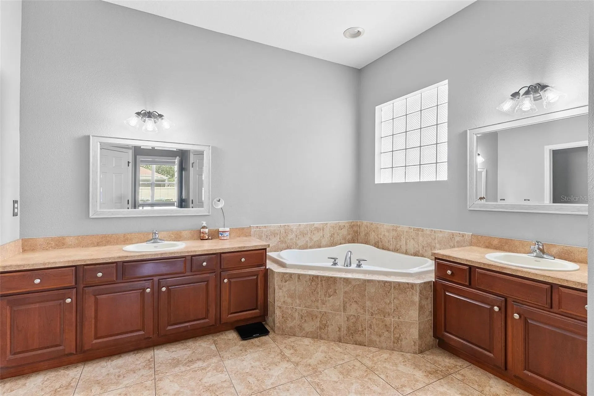 3836 Alamanda Hills Lane Lakeland FL 33813