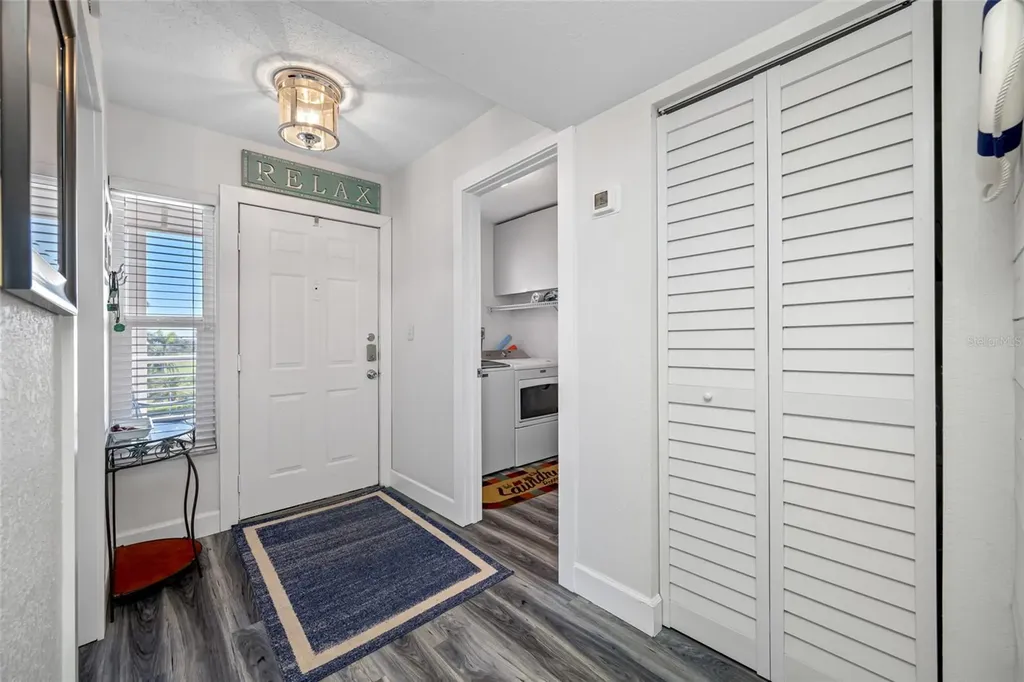 5701 Bahia Del Mar Circle St Petersburg FL 33715