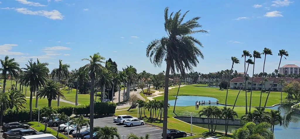 5701 Bahia Del Mar Circle St Petersburg FL 33715