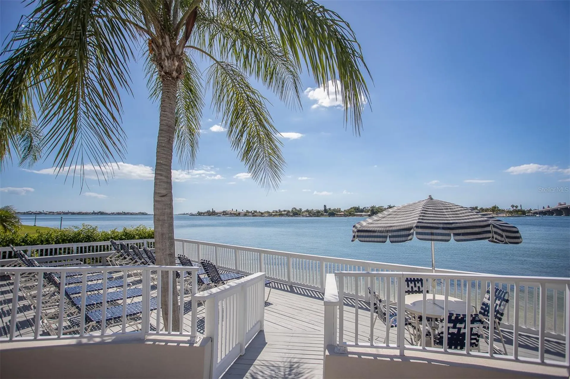 5701 Bahia Del Mar Circle St Petersburg FL 33715