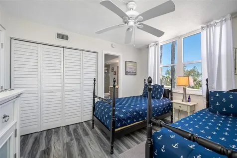 5701 Bahia Del Mar Circle St Petersburg FL 33715