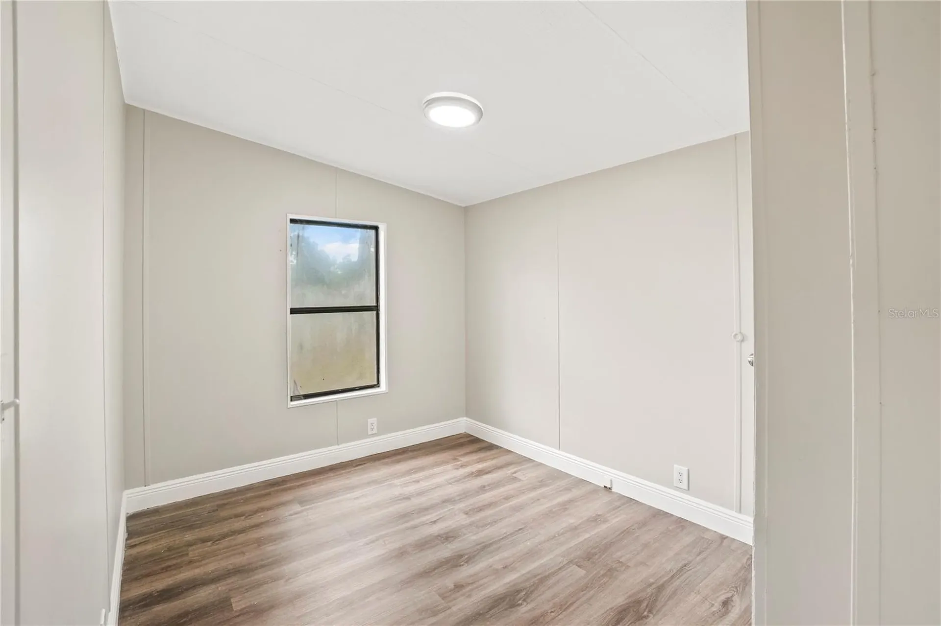 128 Pernell Johnson Drive Seffner FL 33584