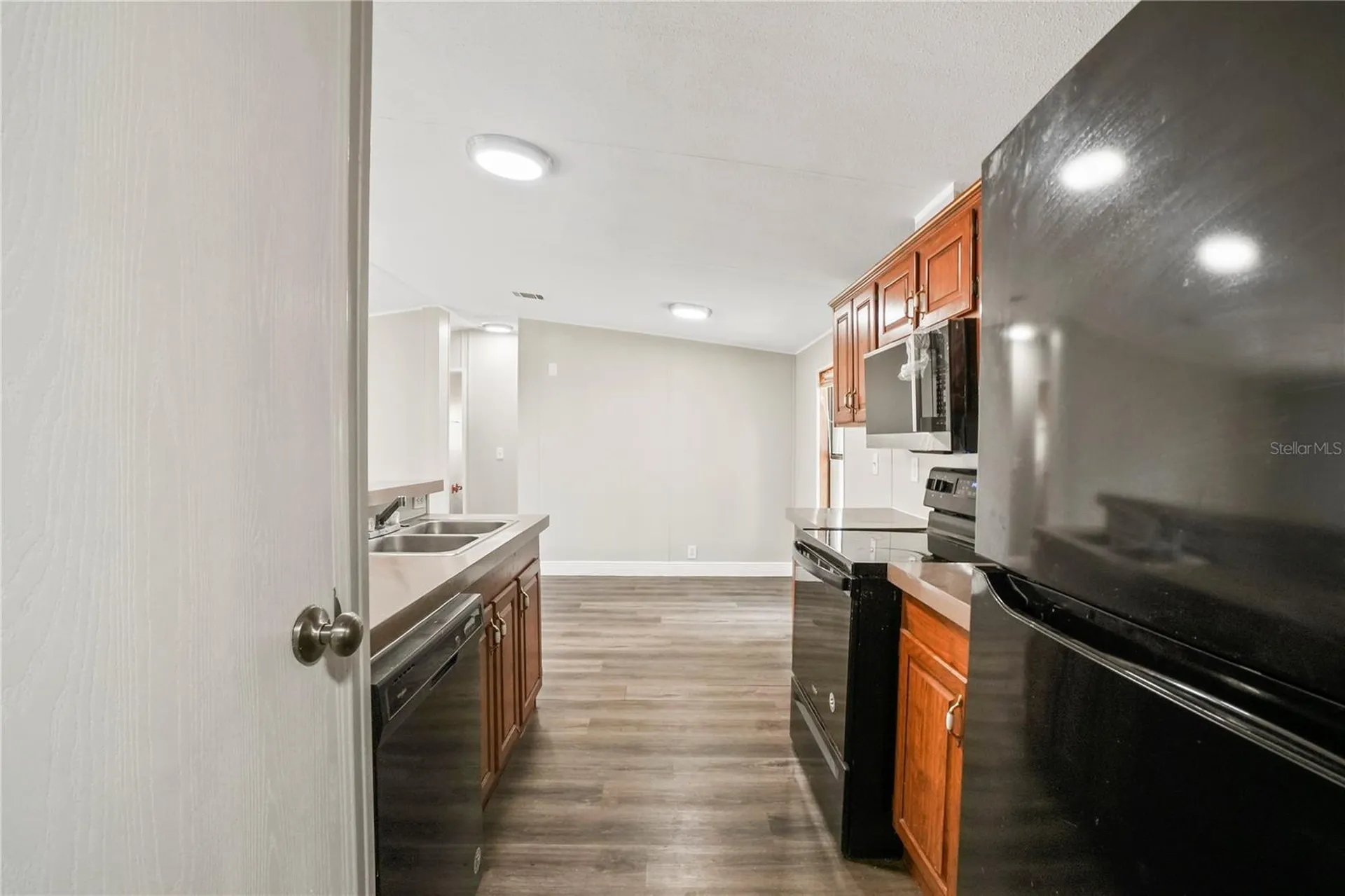 128 Pernell Johnson Drive Seffner FL 33584