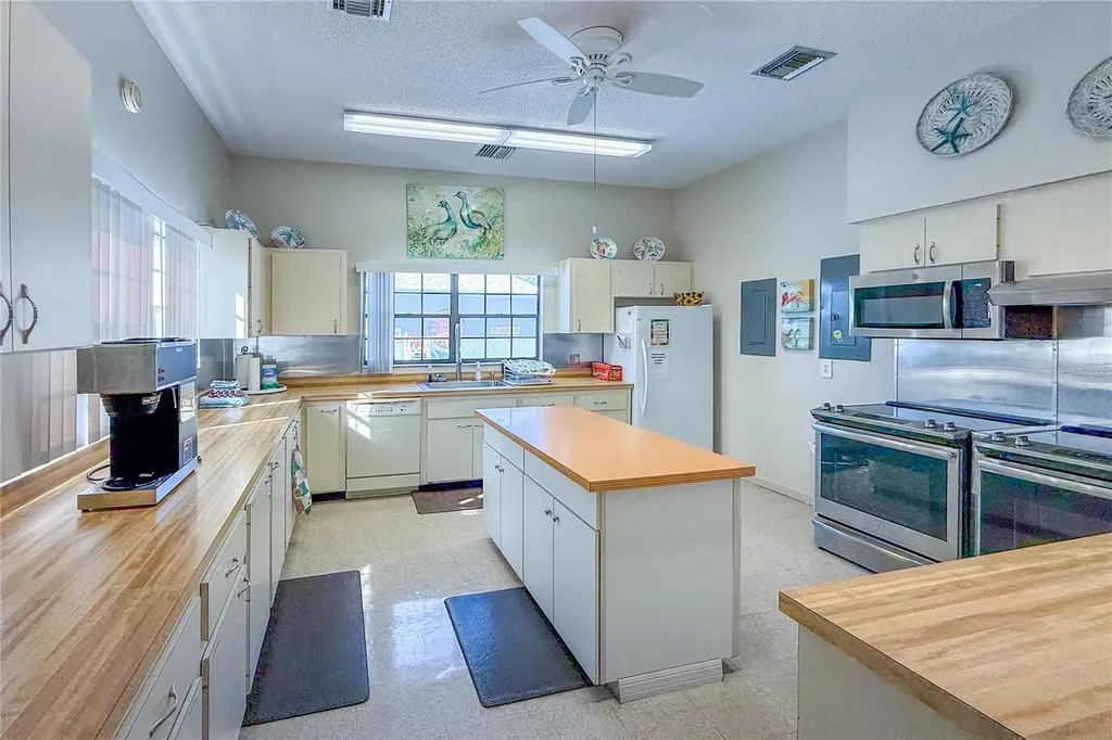 48 Quail Court Ellenton FL 34222
