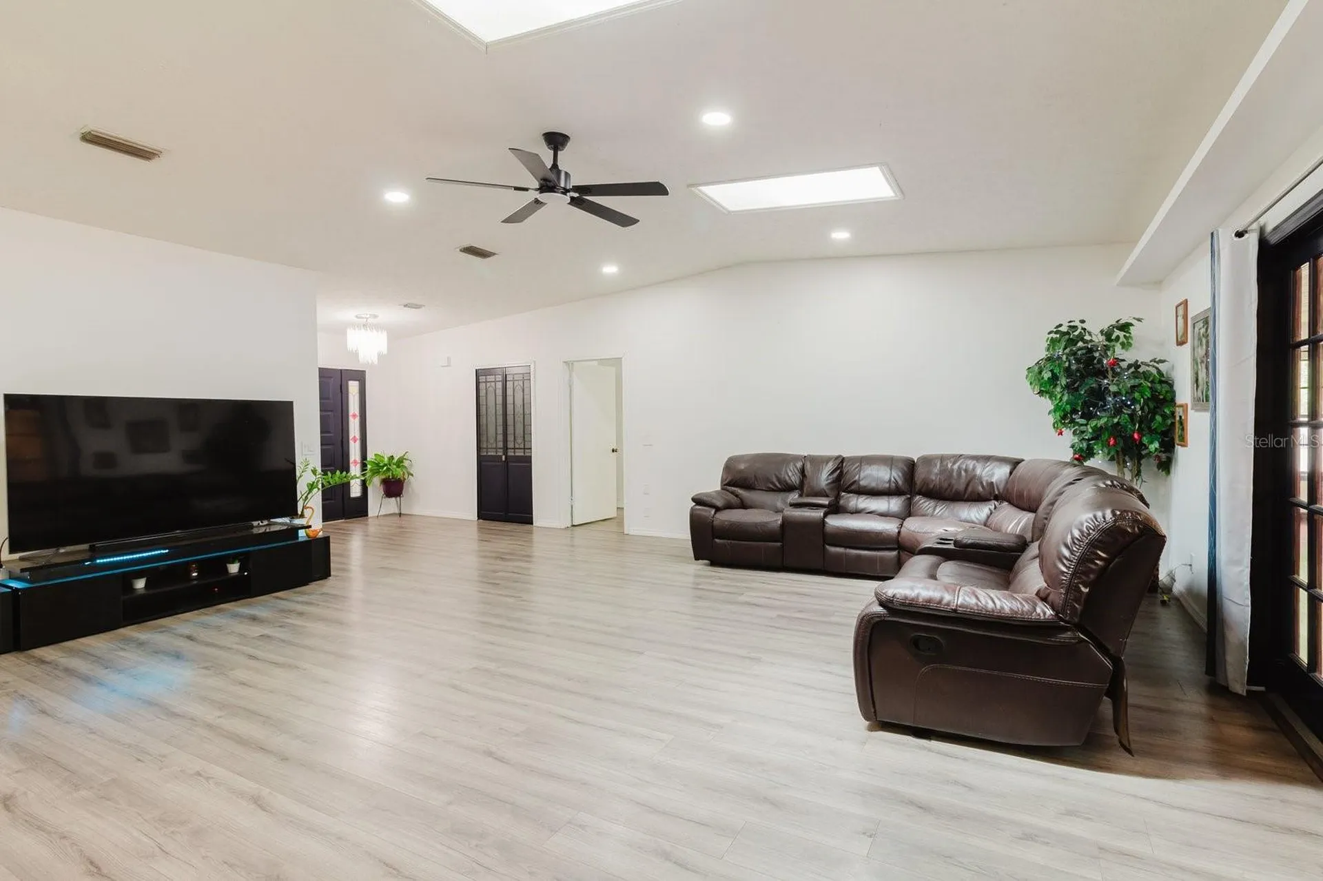 5402 Swallow Drive Land O Lakes FL 34639