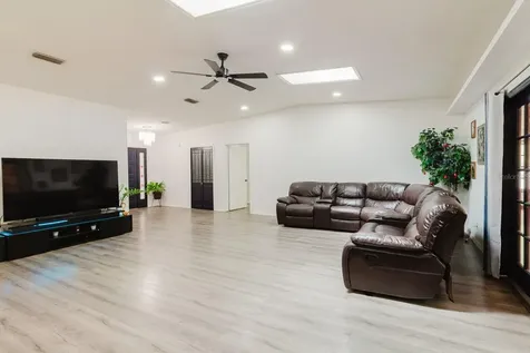5402 Swallow Drive Land O Lakes FL 34639