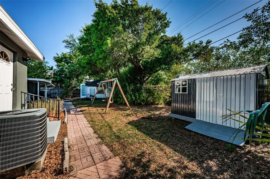7101 13th Street N St Petersburg FL 33702