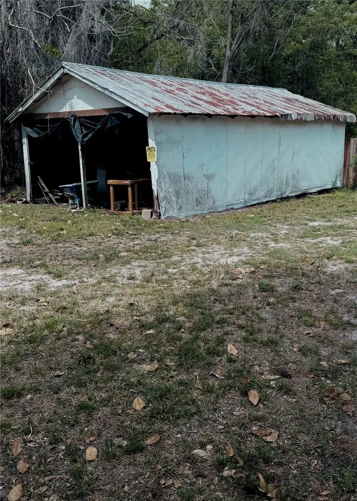 10033 SW County Road 225 Starke FL 32091