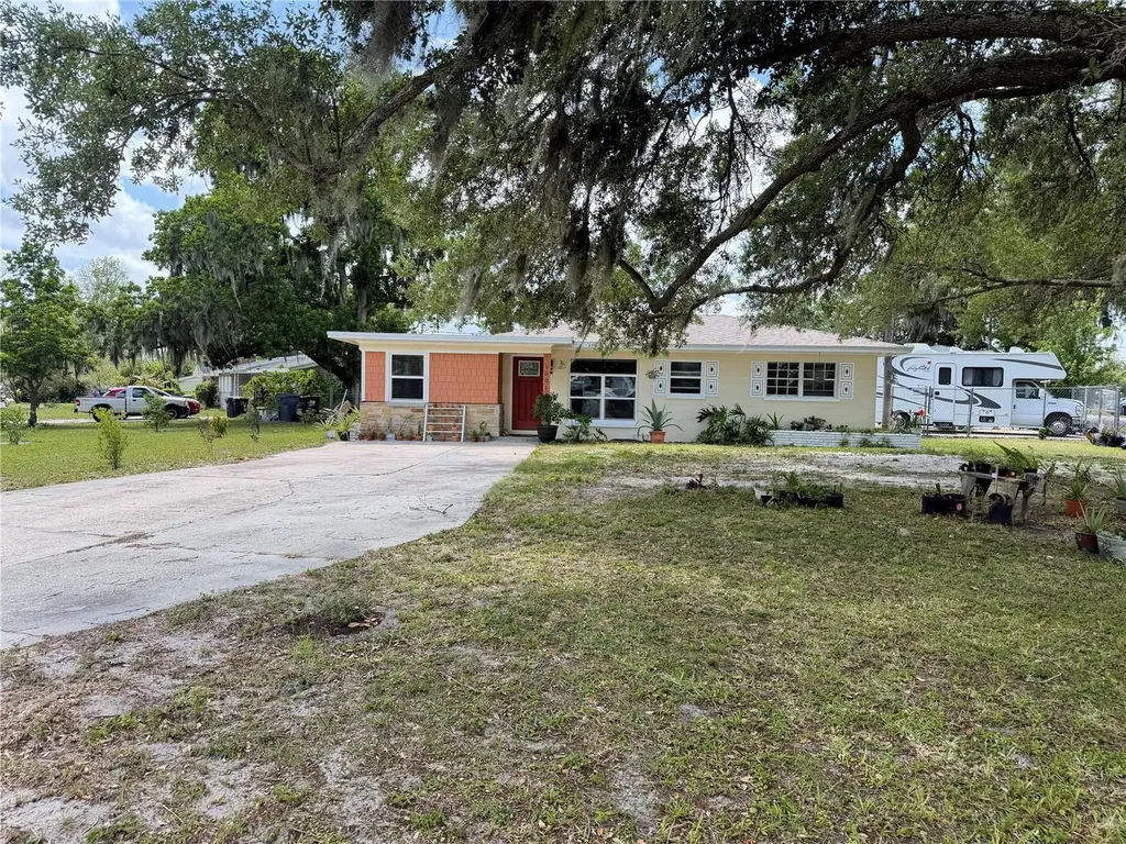 1005 Waynesville Avenue Lakeland FL 33801