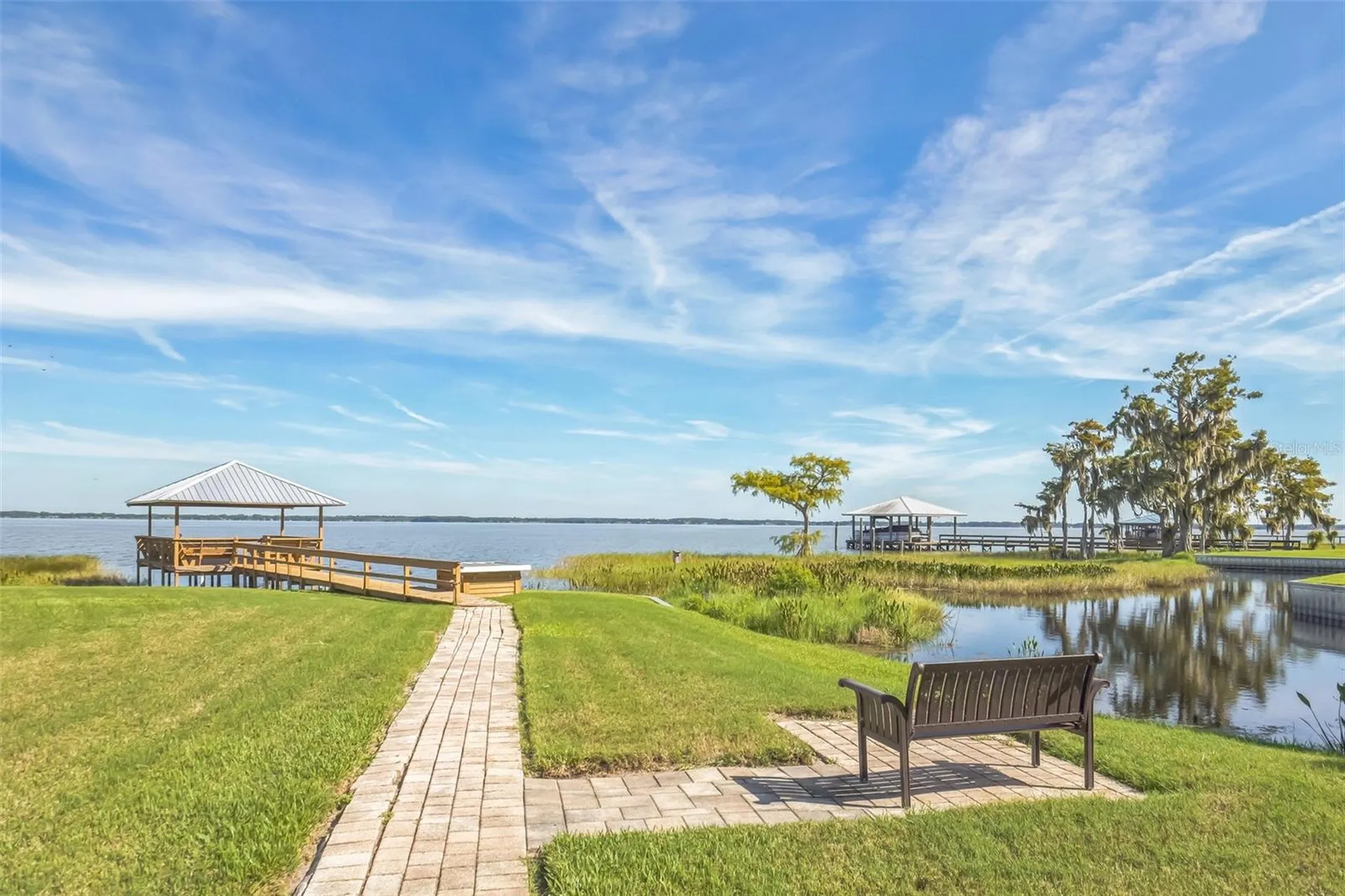 2249 Cypress Cove Drive Tavares FL 32778