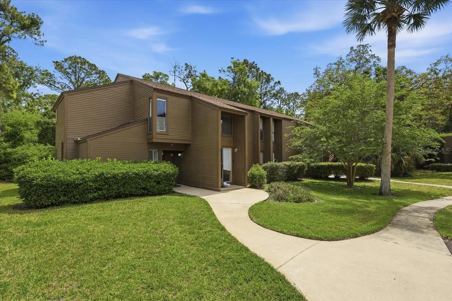 27 Oxford Lane Palm Coast FL 32137