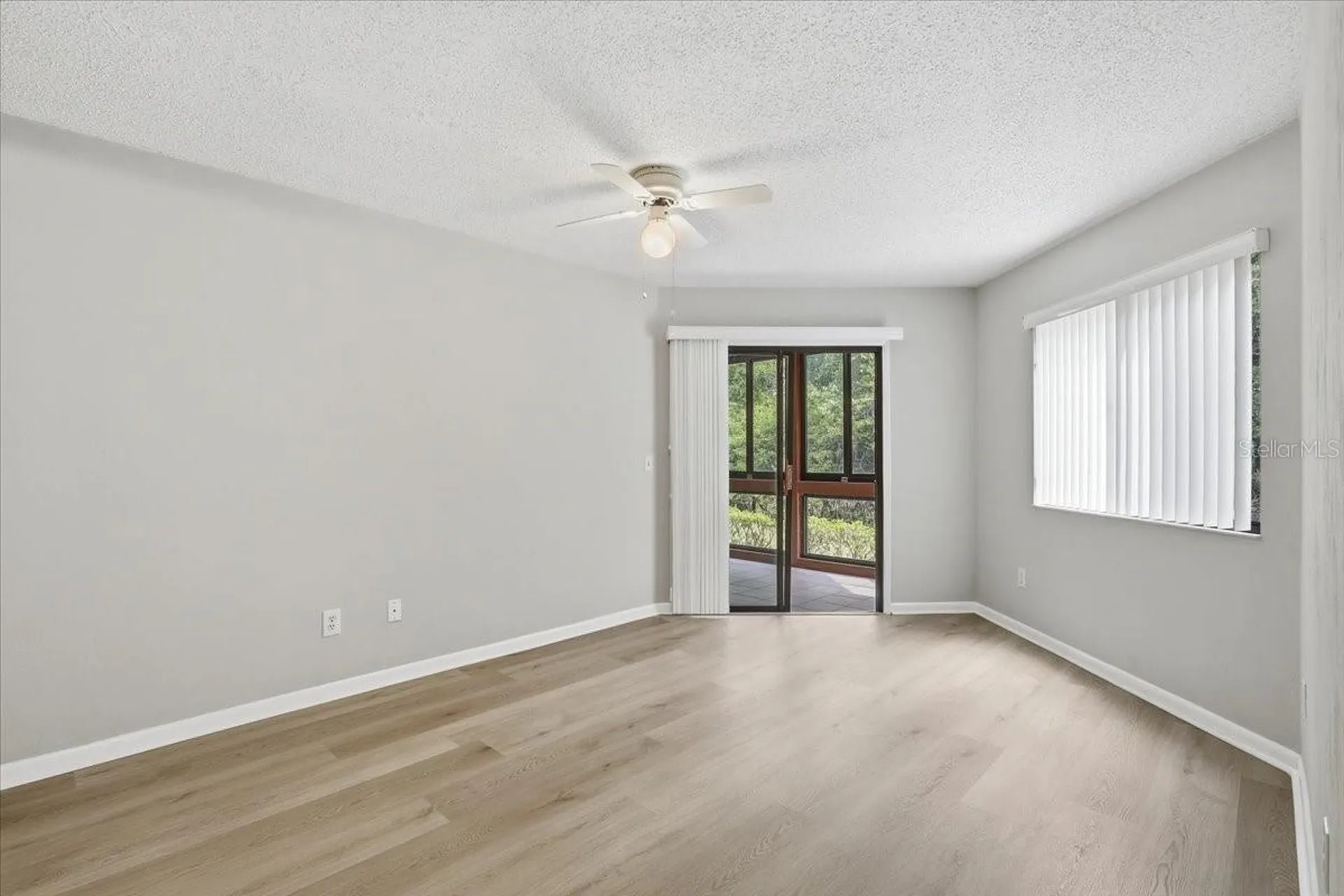 27 Oxford Lane Palm Coast FL 32137