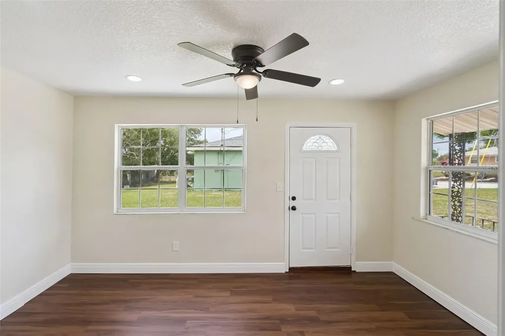 1109 Valencia Avenue Haines City FL 33844