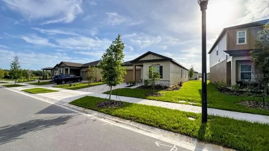 2449 Grey Hawk Drive Kissimmee FL 34746