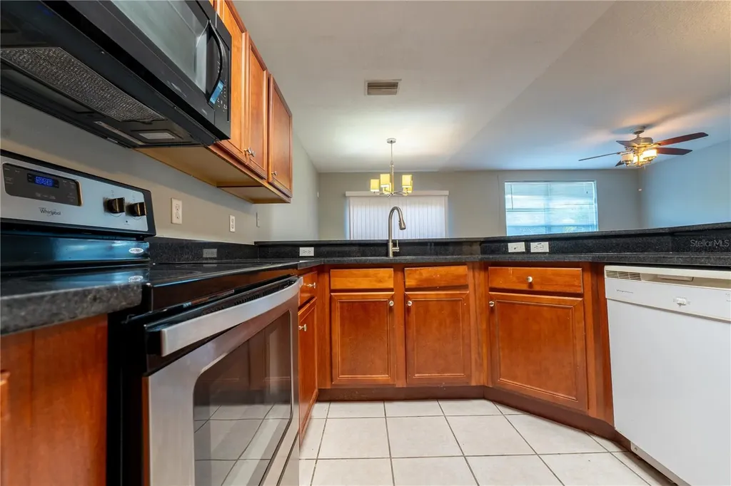 9609 Carlsdale Drive Riverview FL 33578