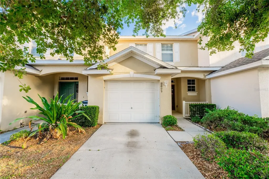 9609 Carlsdale Drive Riverview FL 33578