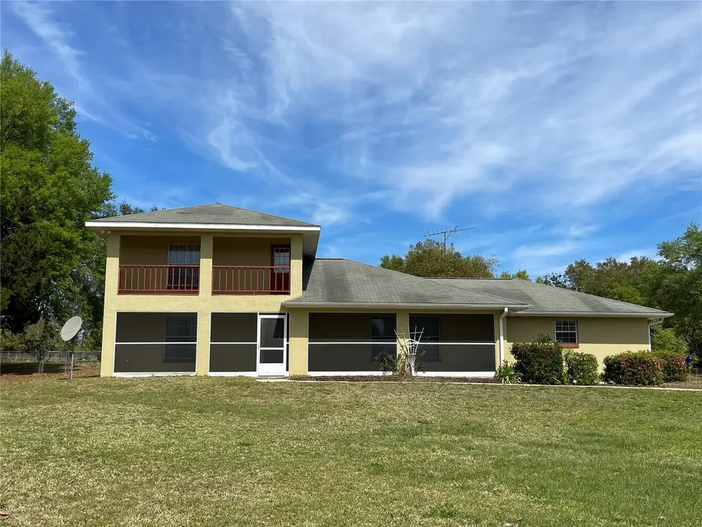 15121 SE 175th Street Weirsdale FL 32195