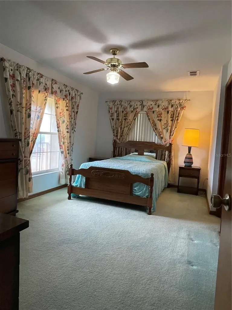 15121 SE 175th Street Weirsdale FL 32195