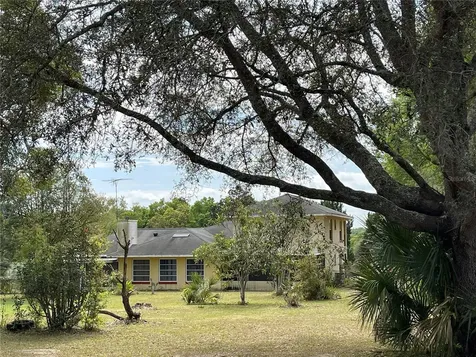 15121 SE 175th Street Weirsdale FL 32195