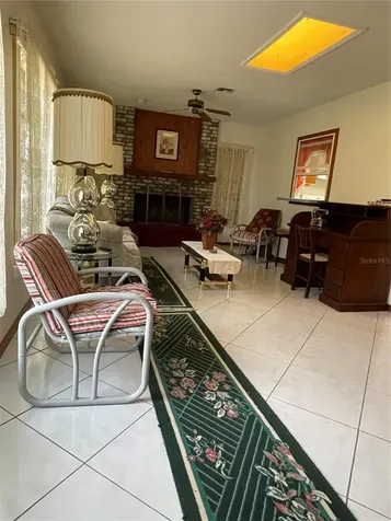 15121 SE 175th Street Weirsdale FL 32195