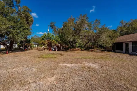 2087 Como Street Port Charlotte FL 33948