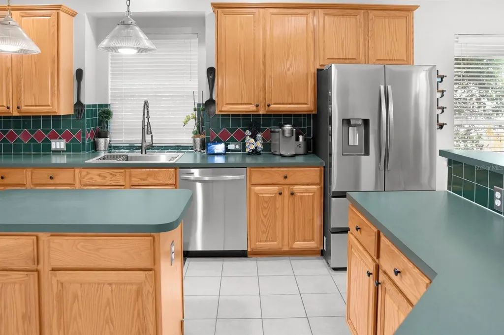 2735 Scarborough Drive Kissimmee FL 34744