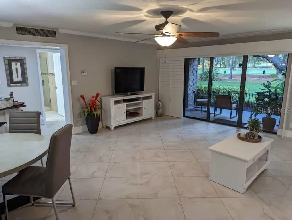 36750 Us Highway 19 N Palm Harbor FL 34684