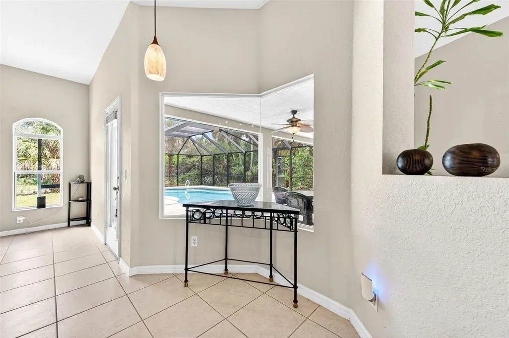 831 Owl Street SW Palm Bay FL 32908