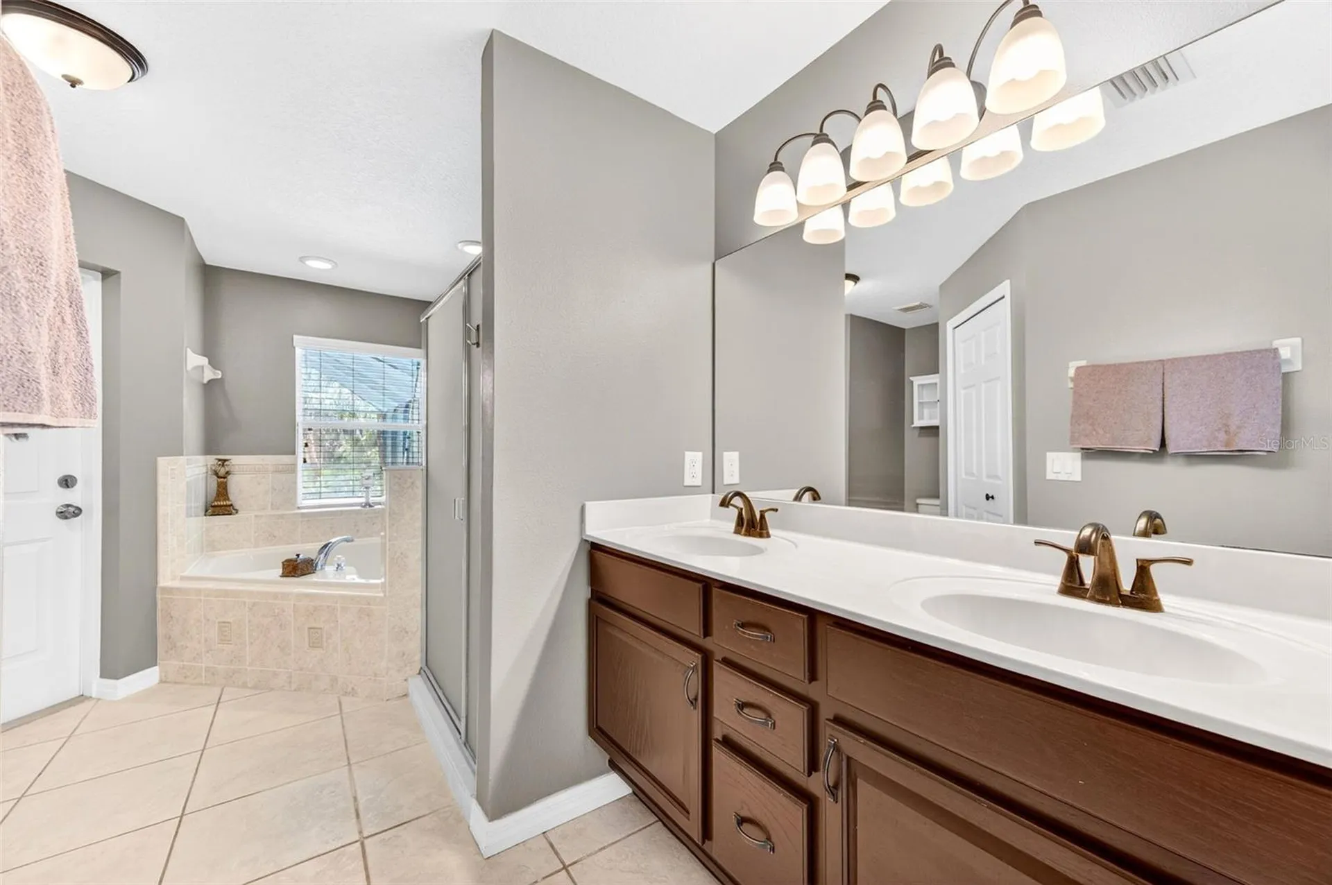 831 Owl Street SW Palm Bay FL 32908