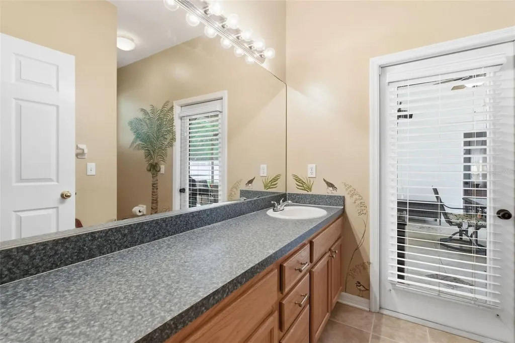 5832 Heronview Crescent Drive Lithia FL 33547