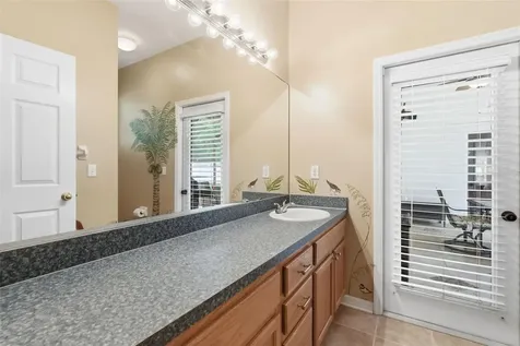 5832 Heronview Crescent Drive Lithia FL 33547