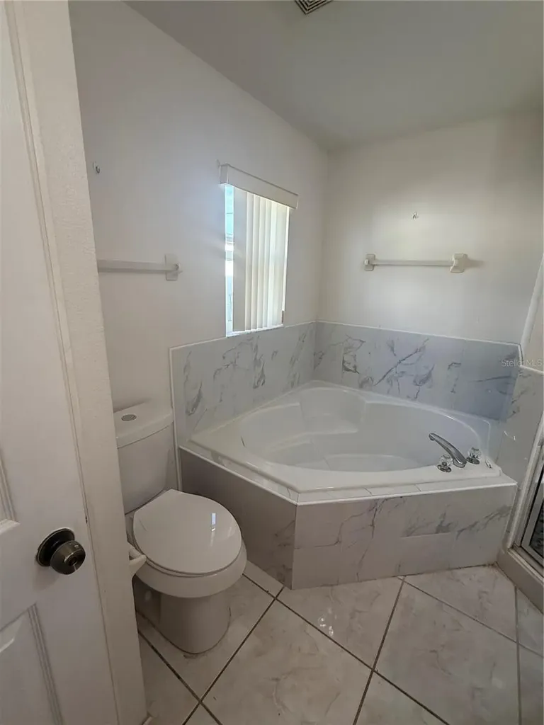 1011 Cannes Drive Kissimmee FL 34759
