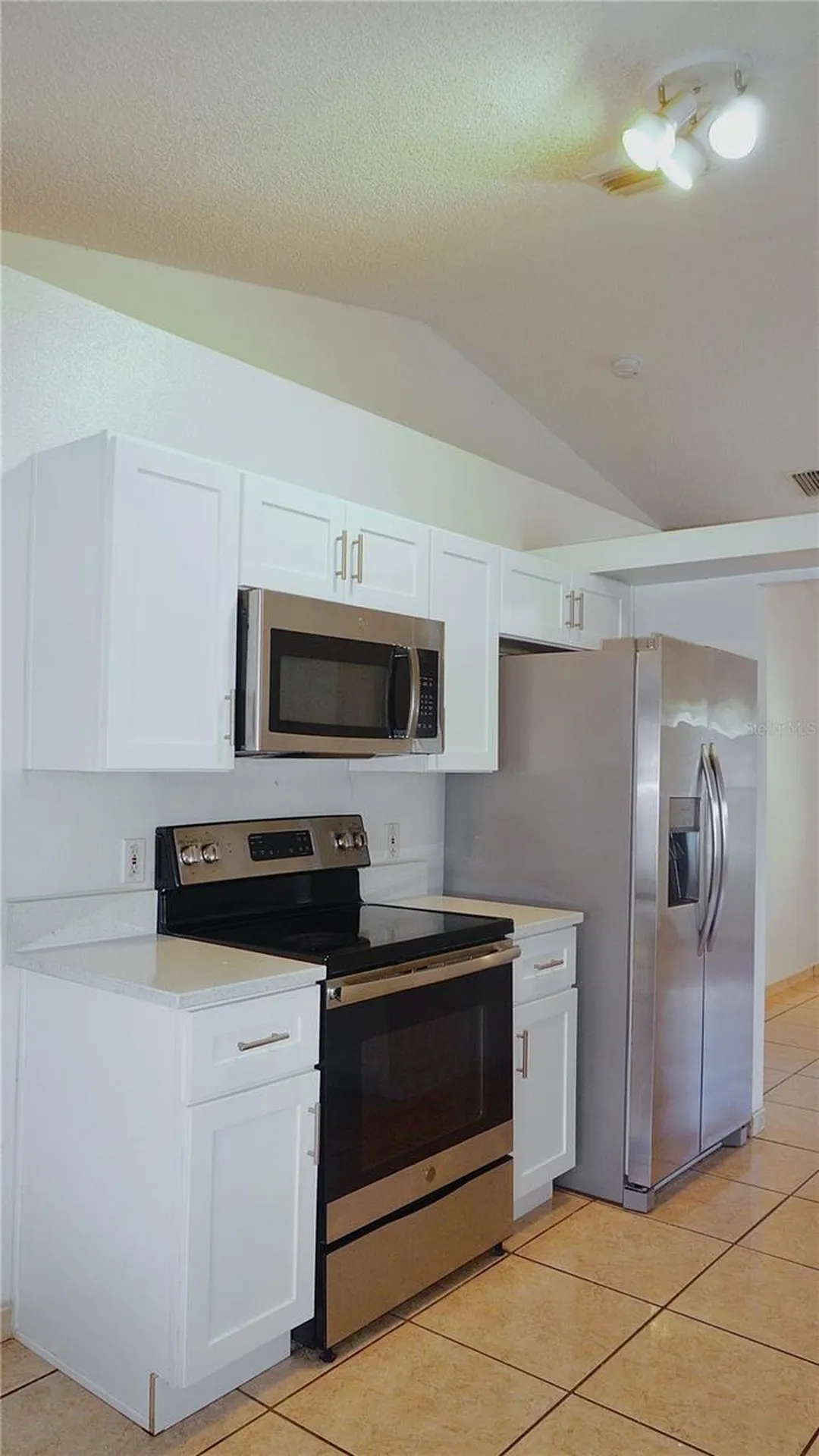 1011 Cannes Drive Kissimmee FL 34759