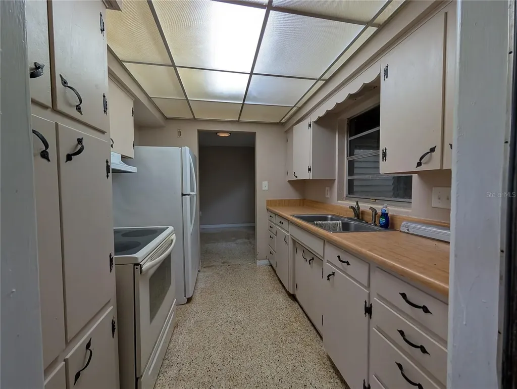208 Oakwood Drive Brooksville FL 34601