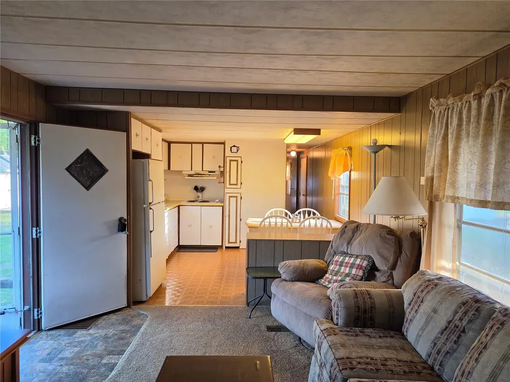 17420 SE 36th Lane Ocklawaha FL 32179