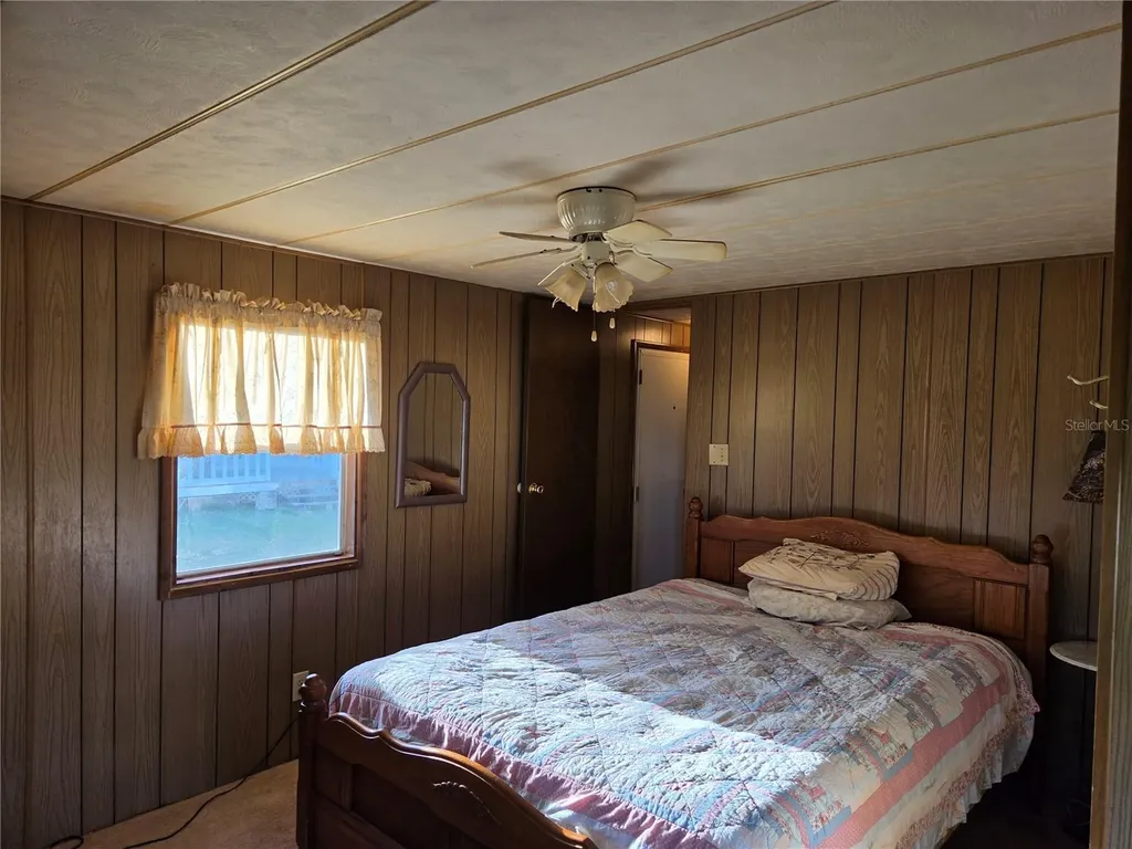 17420 SE 36th Lane Ocklawaha FL 32179