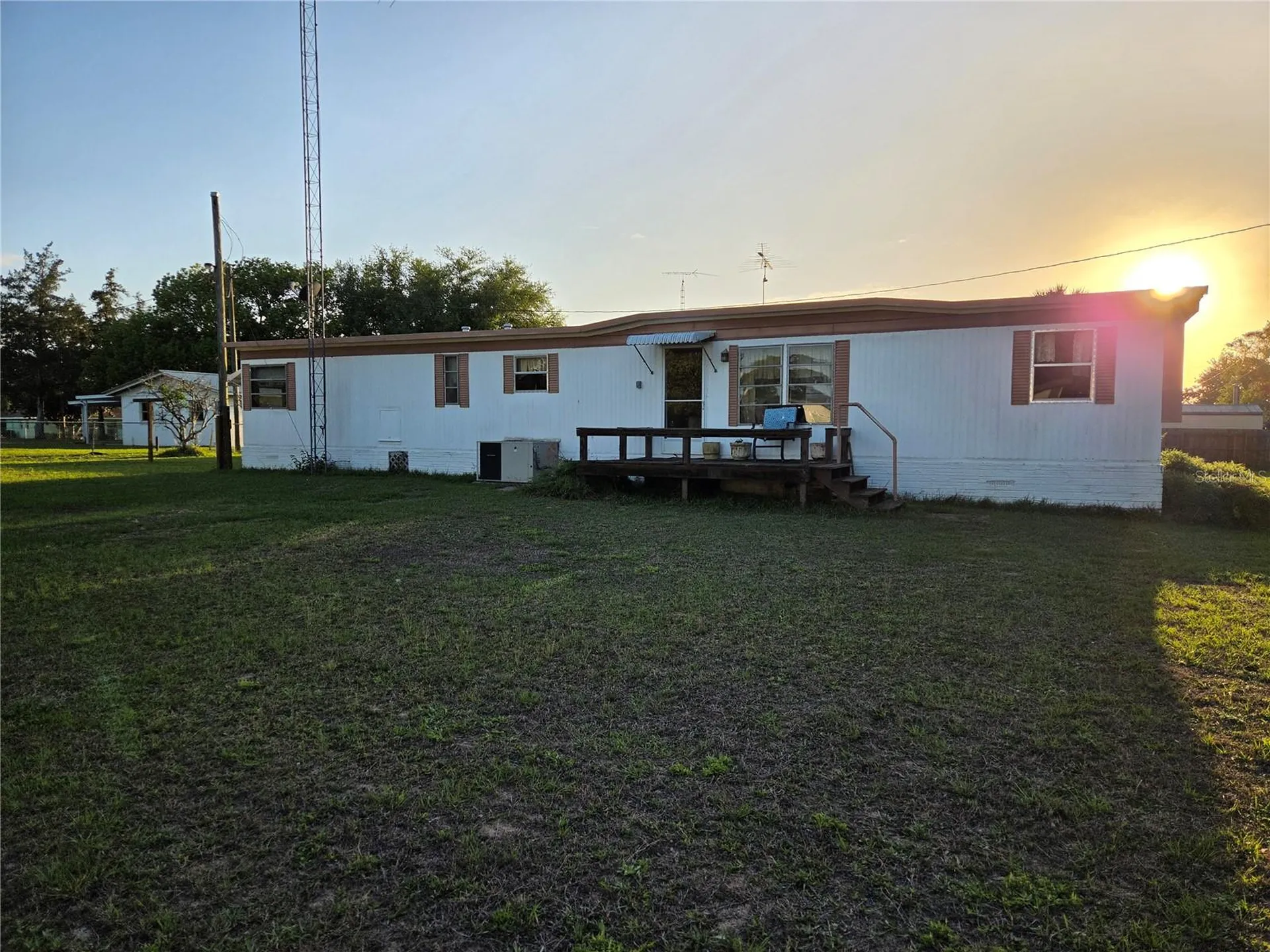 17420 SE 36th Lane Ocklawaha FL 32179