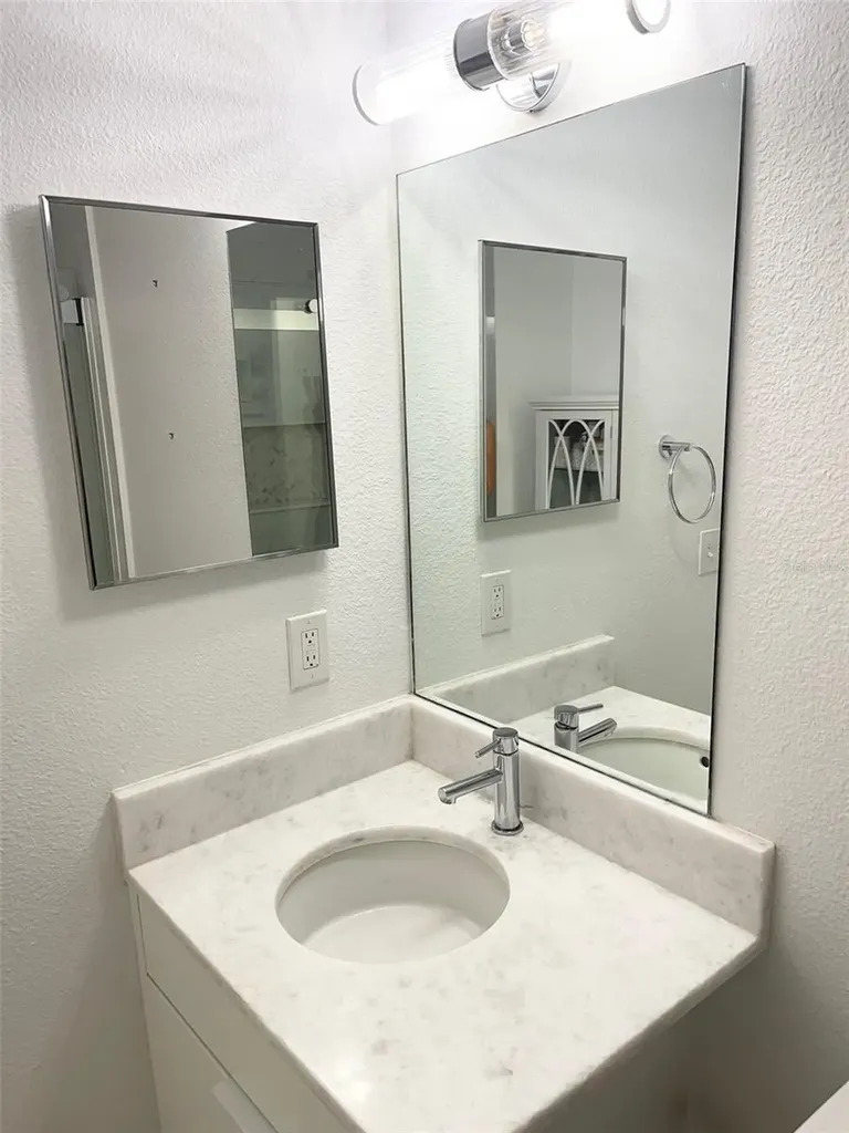 4275 Castlebridge Lane Sarasota FL 34238