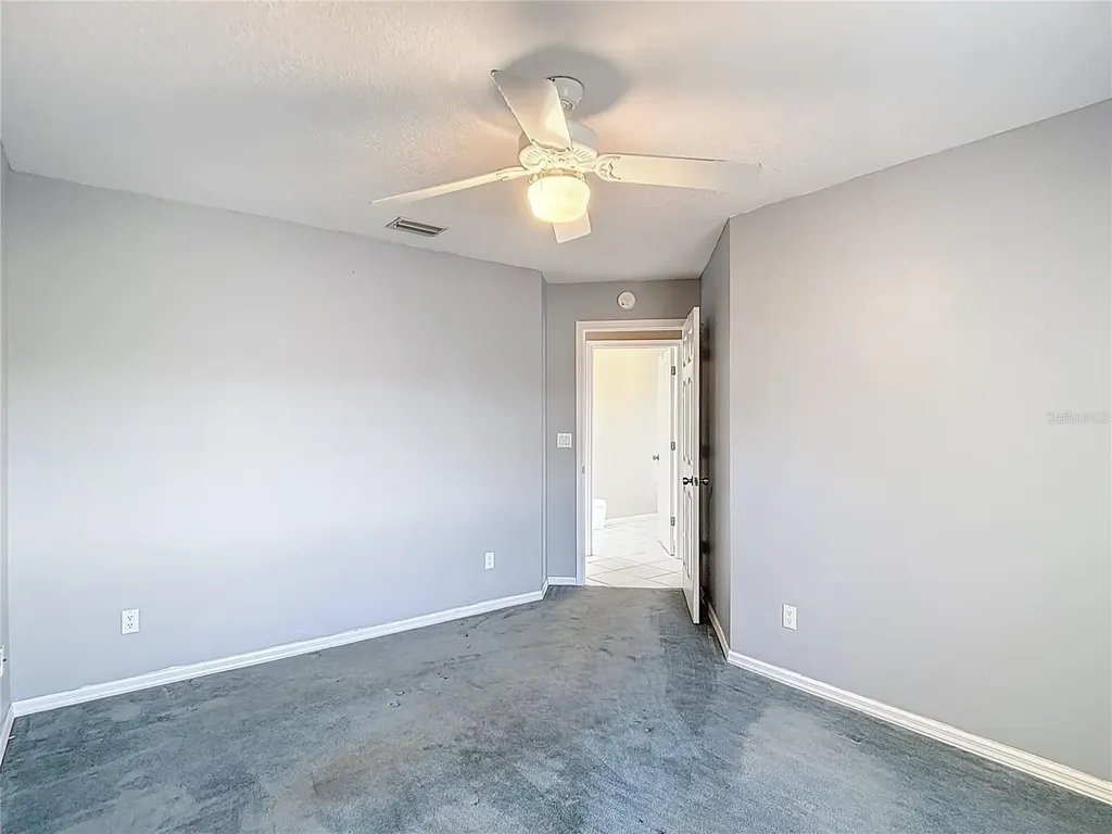 6645 Northlake Drive Zephyrhills FL 33542