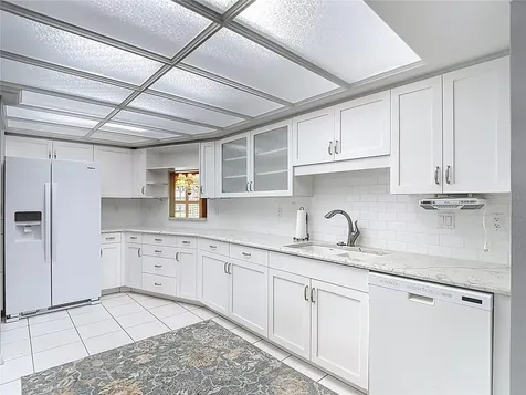 6645 Northlake Drive Zephyrhills FL 33542